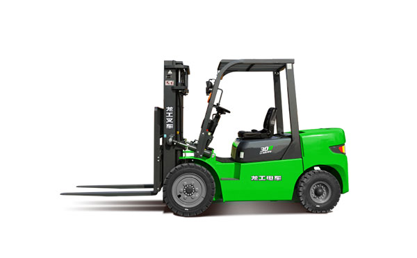 龙工锂电白银叉车维护周期全知道：确保设备长期高效运行