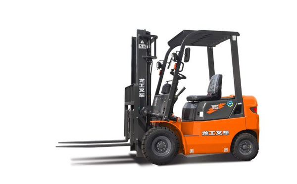 龙工白银叉车操作与维护全攻略：提升效率与延长寿命